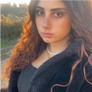 Ciao! Mi chiamo Paola, ho 19 anni e studio Sociologia.
Offro ripetizioni online e aiuto compiti per bambini, supportandoli.